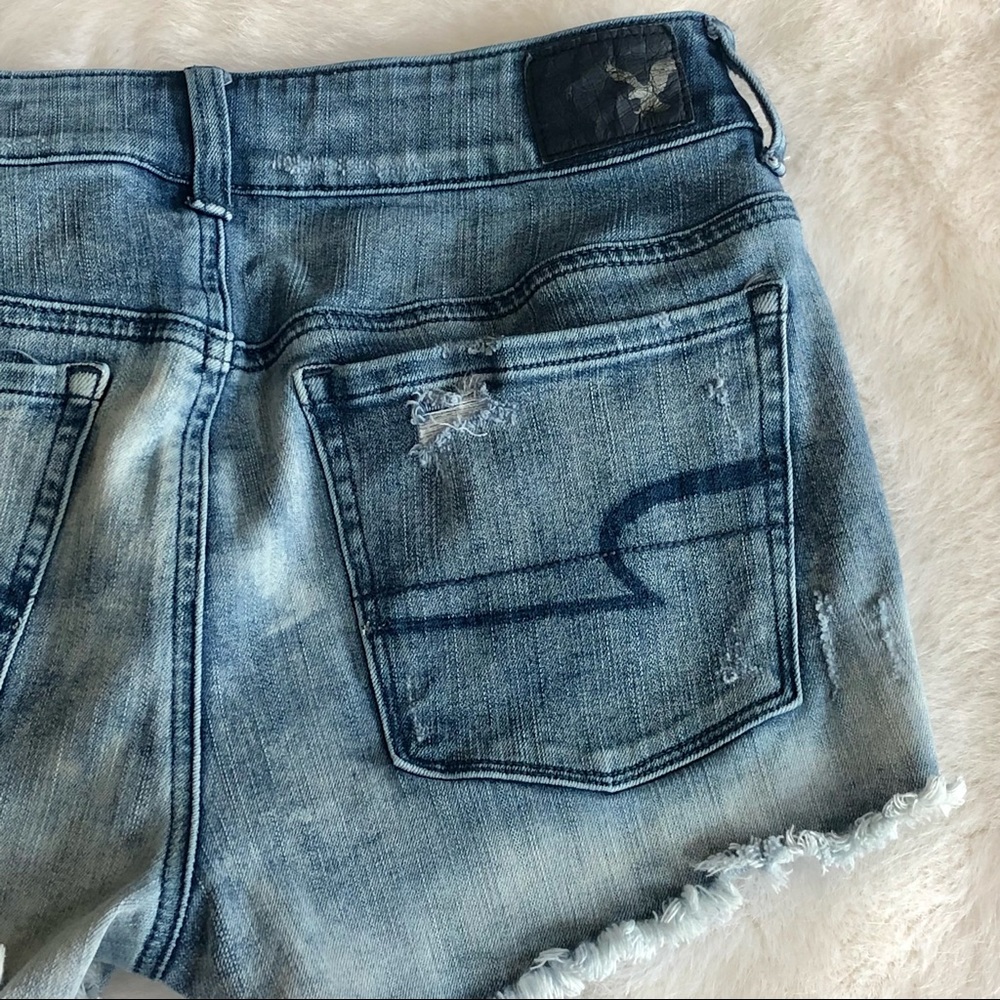 ⭐️ American Eagle High Rise Distressed Shortie Jean Denim Shorts Size 2 - Picture 7 of 14